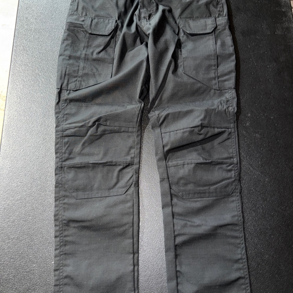 Men's Classic Black Cargo Tactical pants tapered leg